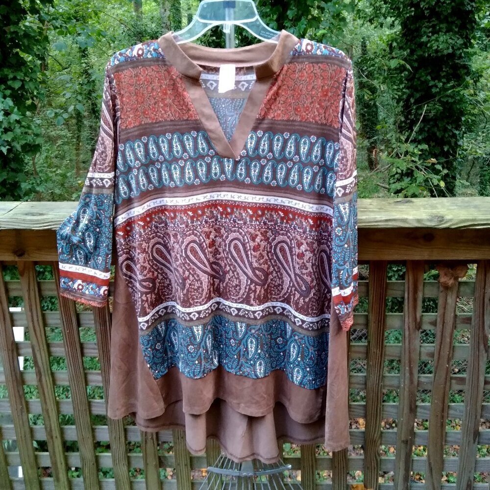 Pink Coconut Boho HiLo Paisley Front & Caramel Pleated Faux Suede Tunic Sz S
